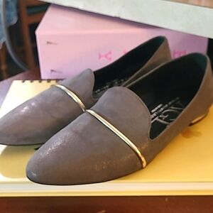 AGL New " Attilio Giusti Leombruni  made in ITALY Gray Suede Loafers